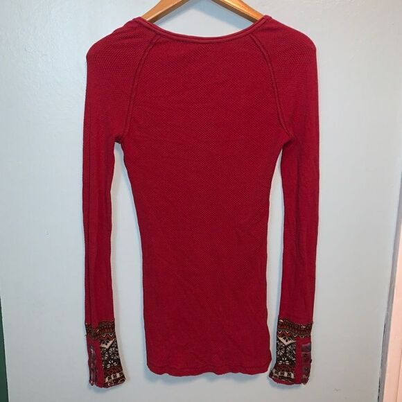 We The Free Thermal Long Sleeve Medium - Picture 3 of 5